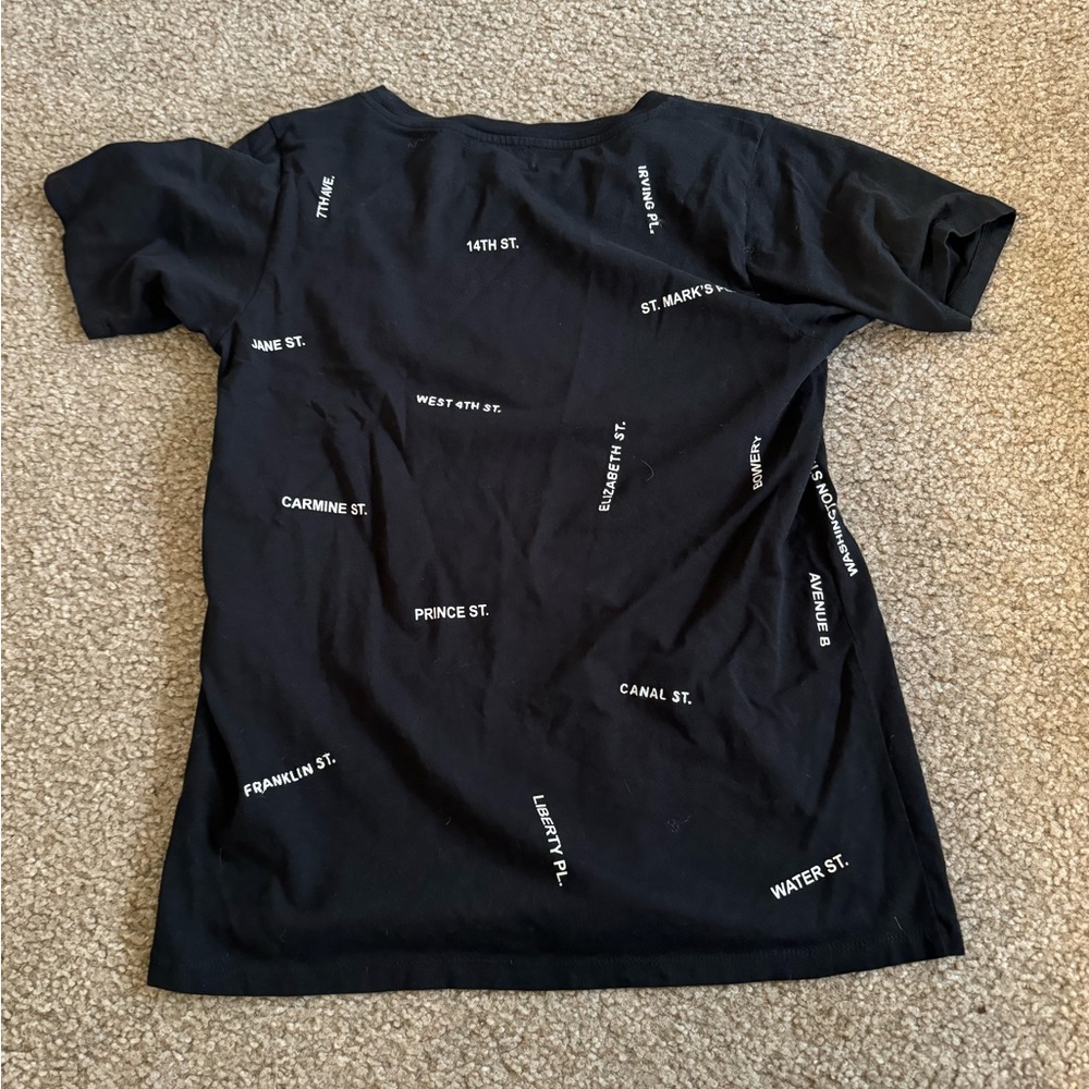 Black shirt with New York streets